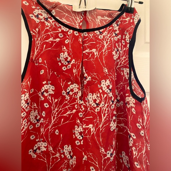 A.L.C. Cherry 🍒 Blossom Silk Chiffon Top Blouse Sleeveless ***With Defec… - Picture 4 of 13